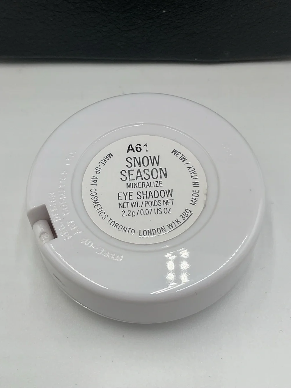MAC Cosmetics Mineralize Eyeshadow Snow Season - Discontinued & Limited Edition